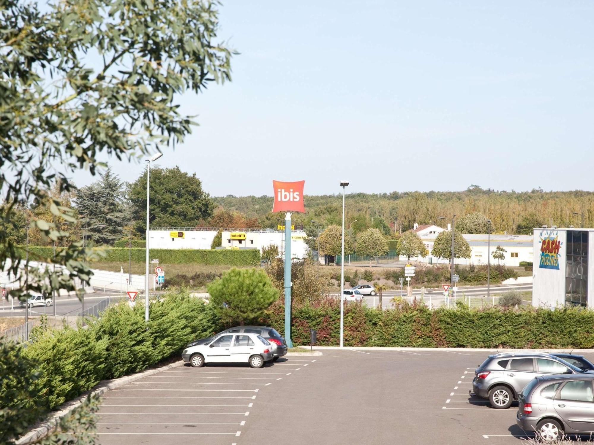 Ibis Montauban Exterior foto